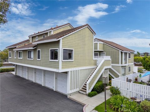 Featured picture for the property OC24118326