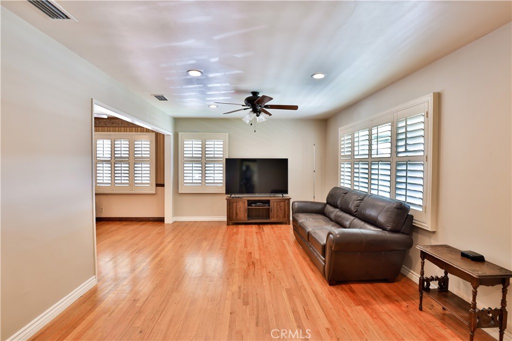 Lakewood Mutuals (LKMU) - Residential