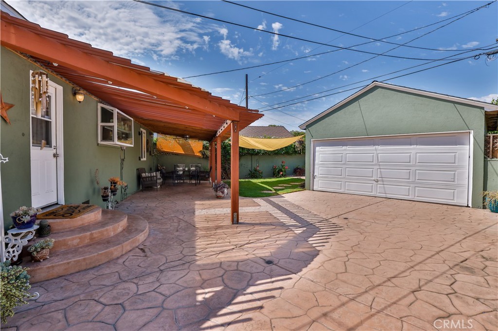 Lakewood Mutuals (LKMU) - Residential