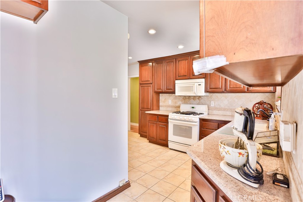 Lakewood Mutuals (LKMU) - Residential