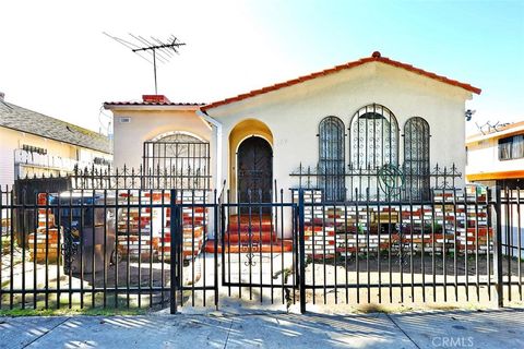 1209 Olive Avenue Long Beach CA 90813