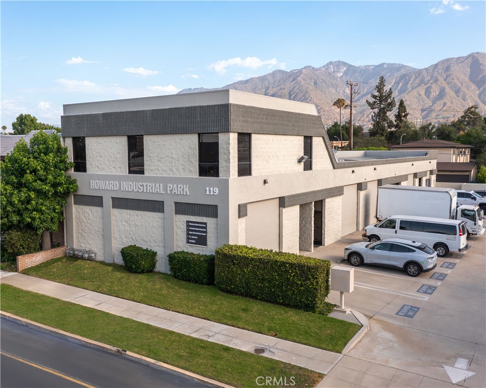 Warehouse Space for Lease in a Well Maintained, Multi-Tenant Business Center
Available: Unit 127 M (2,140 Square Feet)
Rental Rate: $1.85 per Square Foot per Month
Lease Type: Industrial Gross
Term: 3-5 Years
Parking: 2/1,000
Possession: Available March 2025
- 2-story Office and Warehouse Unit with a roll up door, 2 private restrooms, and a private rooftop balcony
- Walking distance to the Metro Gold Line and Downtown Arcadia
- Close proximity to the 210 freeway
