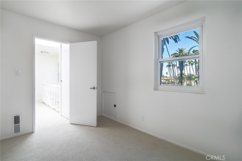 Downtown Area (DOWN) - Residential Lease