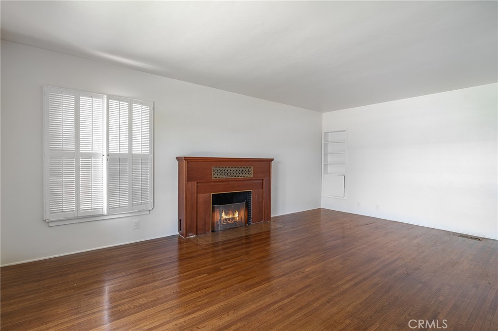 Downtown Area (DOWN) - Residential Lease