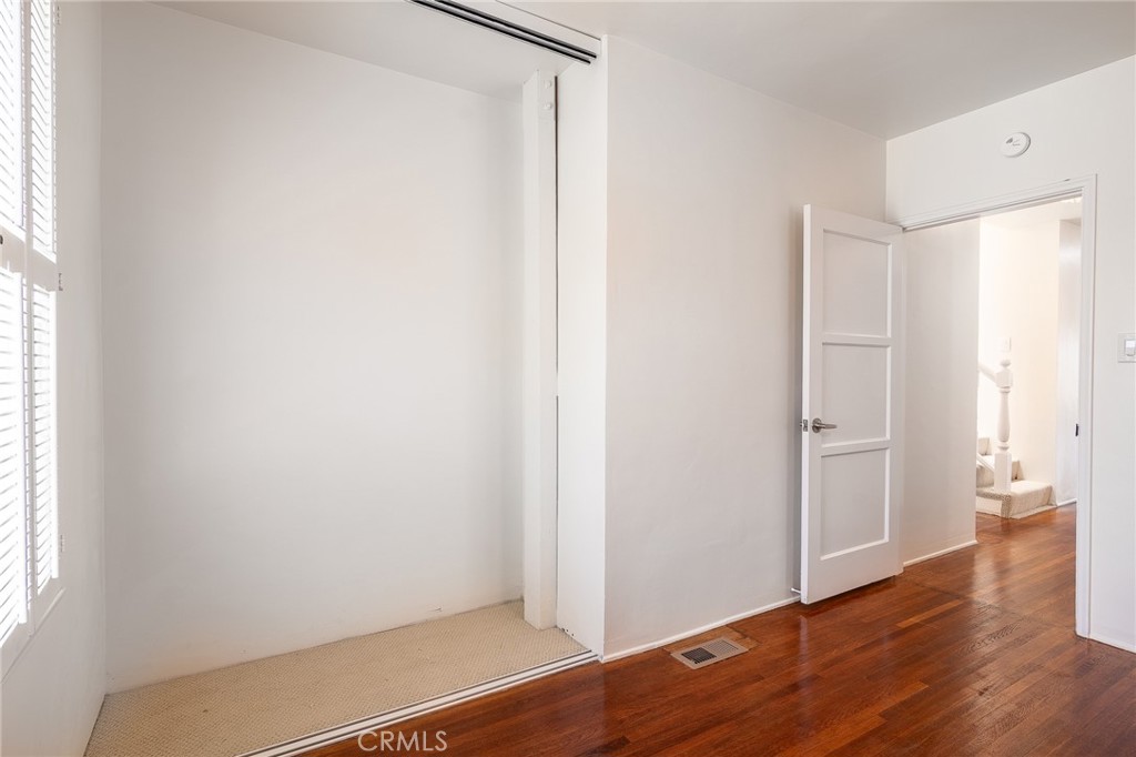 Downtown Area (DOWN) - Residential Lease