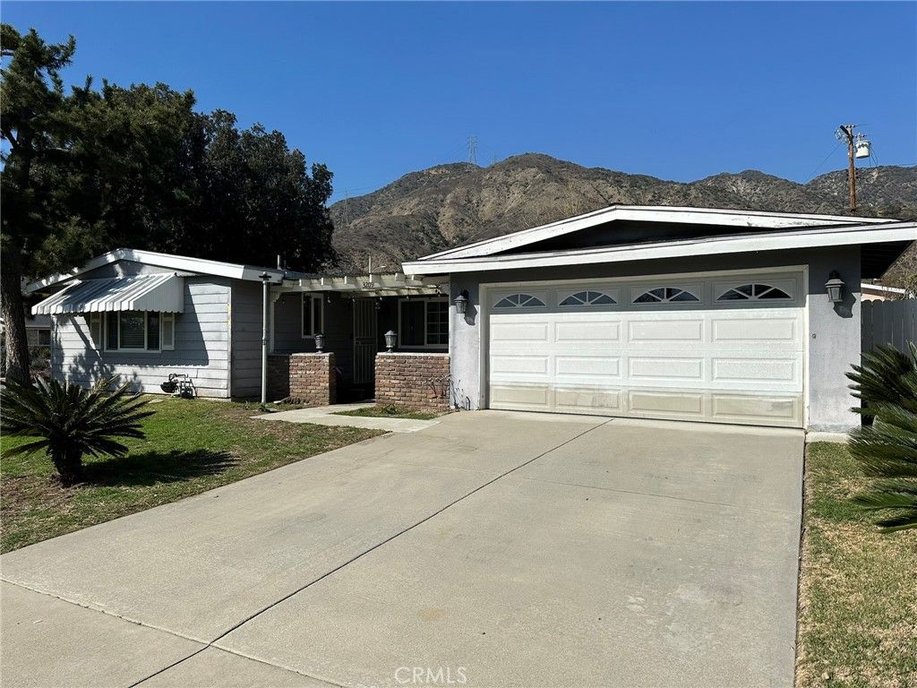 listing image 0