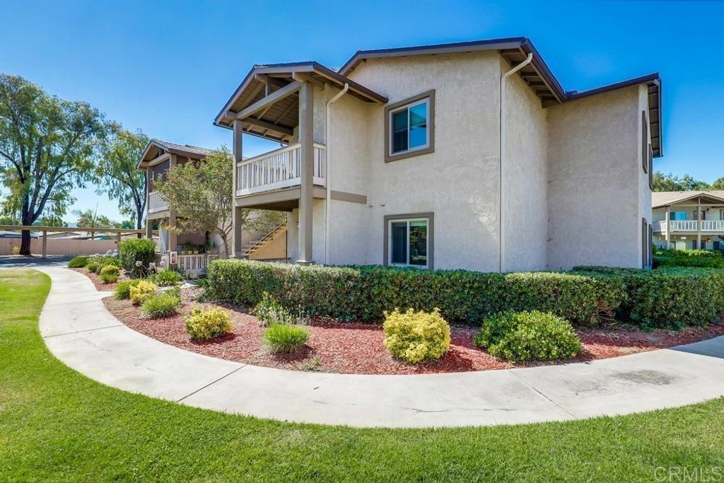 listing image 130722107114405359362