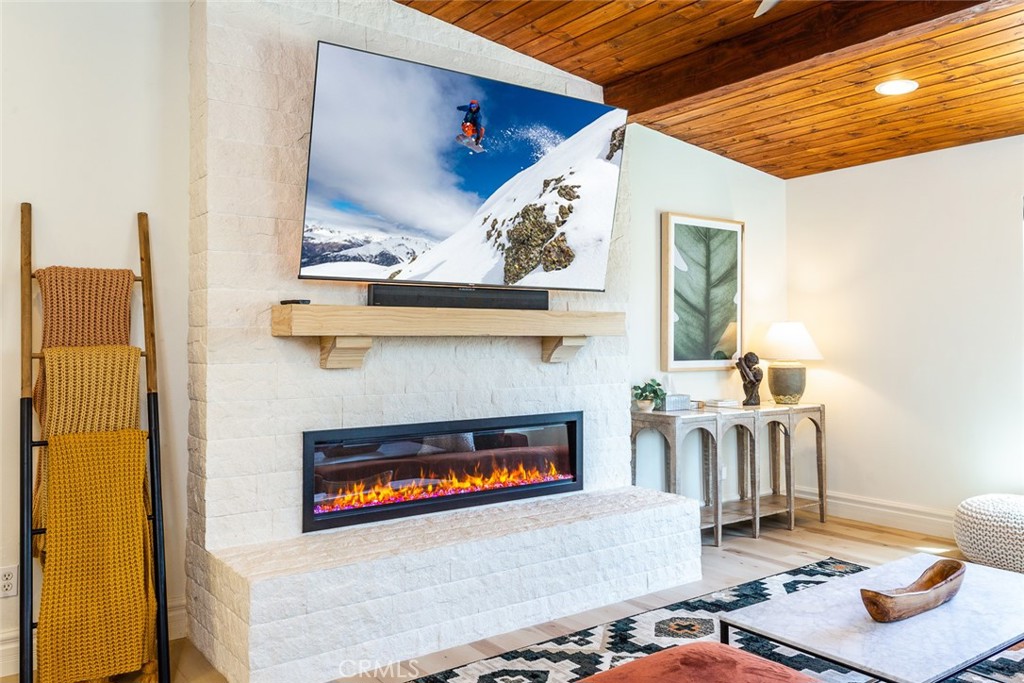 1120 Gold Mountain Drive