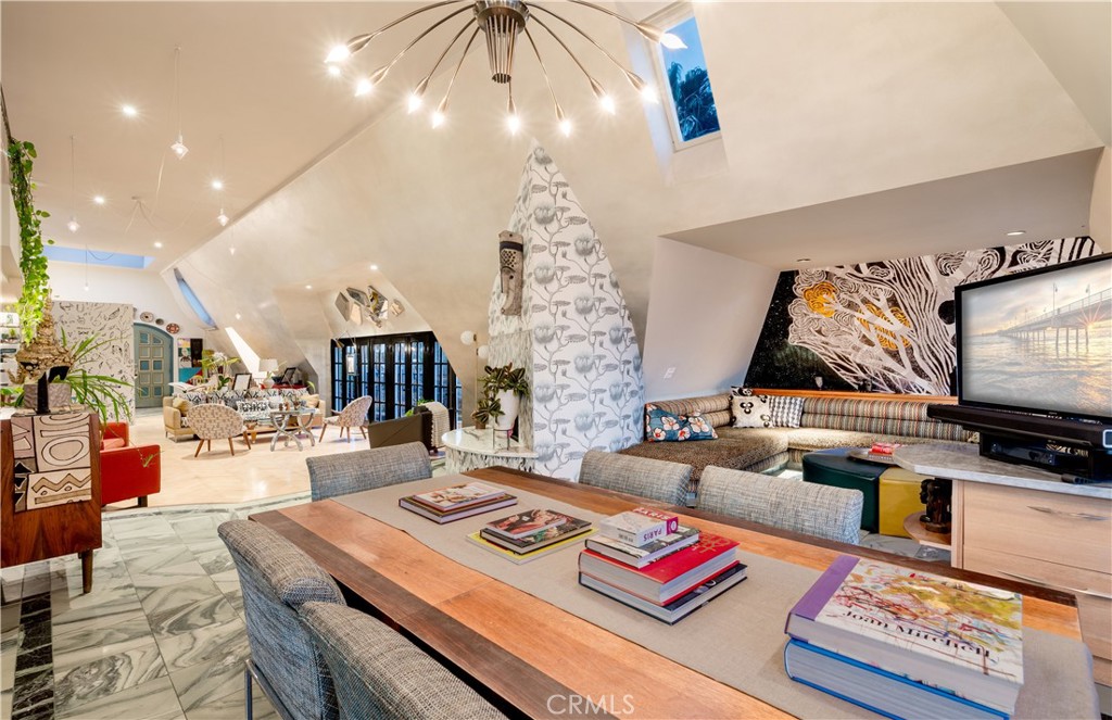 37 Coronado Avenue 5