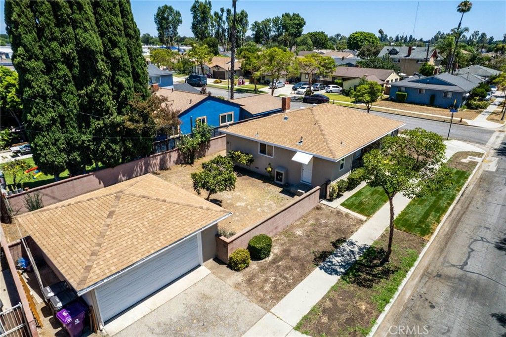 listing image 130720023877340543045