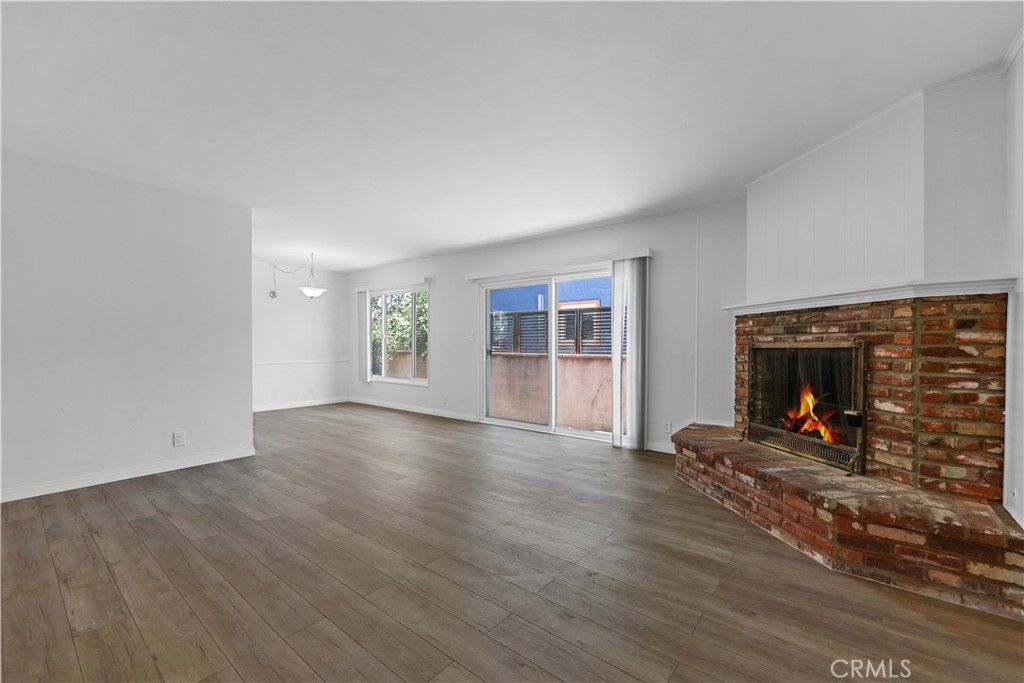 listing image 130723974092580314680