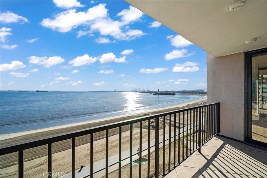 listing image 130729252429330415899