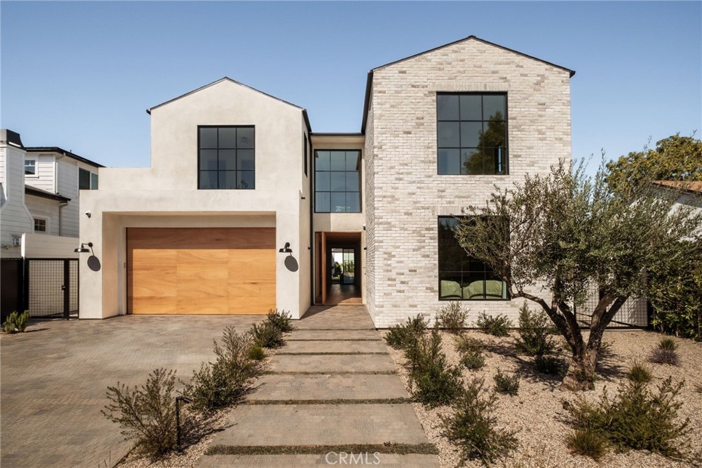 Properties 3 11621 Hesby Street