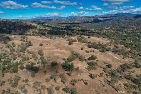 Photo of 0 193 AC River Knolls, Coarsegold, CA 93614 (MLS # FR23219733)