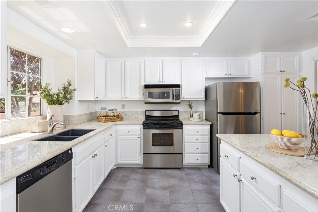 listing image 130728448457606135948