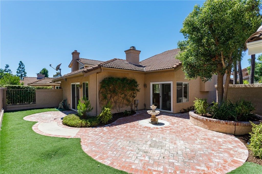 listing image 130725880538849238046