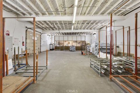 Photo of 2250 Martin Luther King Jr Avenue, Long Beach, CA 90806 (MLS # PW25043820) Photo of 2250 Martin Luther King Jr Avenue, Long Beach, CA 90806 (MLS # PW25043820)