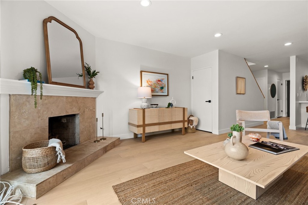 328 Culver Boulevard A