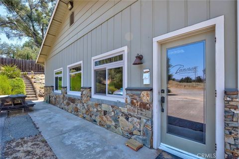 A home in Mariposa