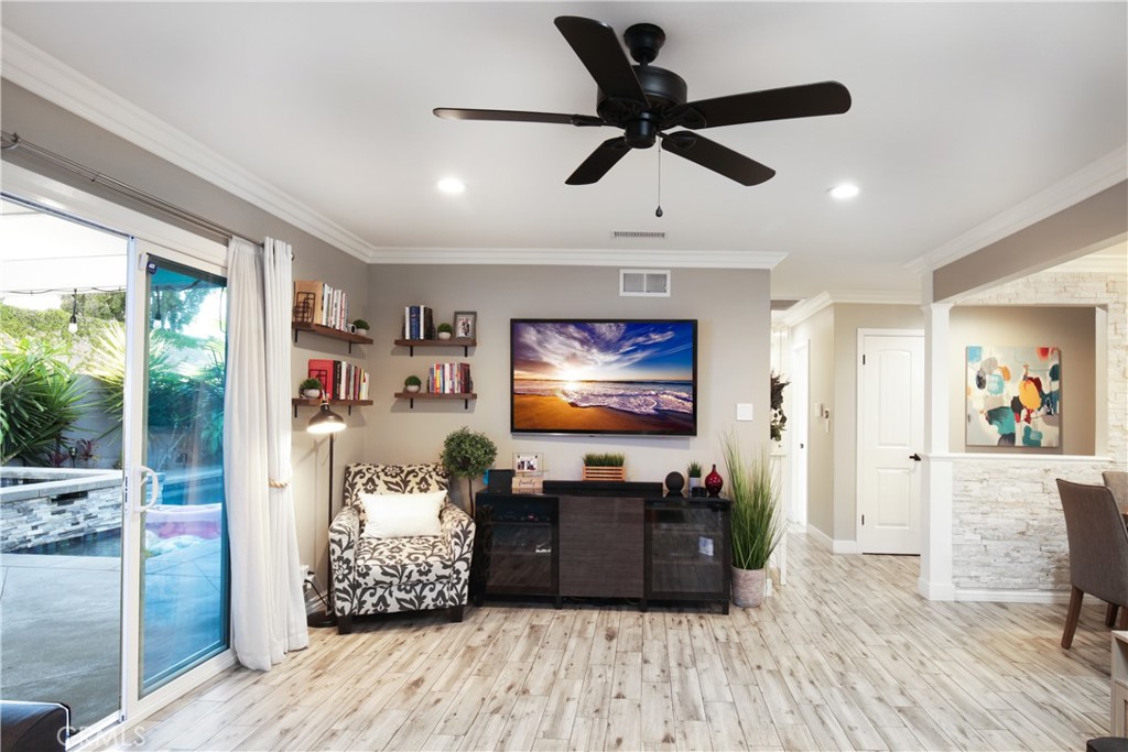 Country Hills East (CNHE) - Residential