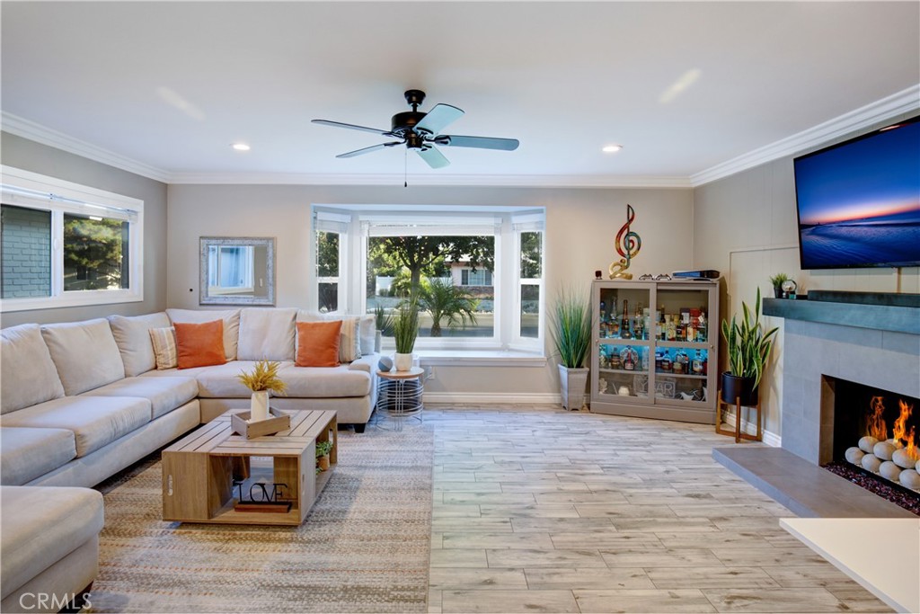 Country Hills East (CNHE) - Residential