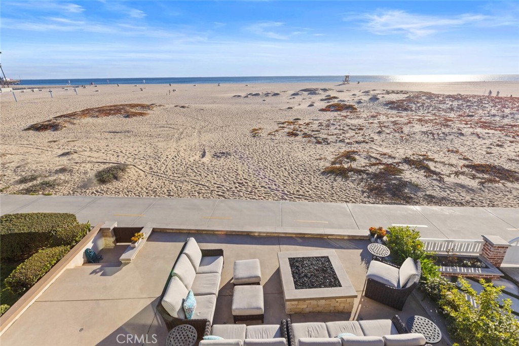 310 E Oceanfront