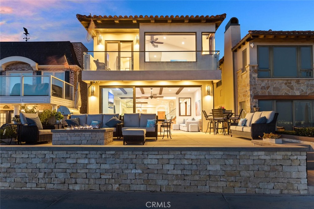 310 E Oceanfront