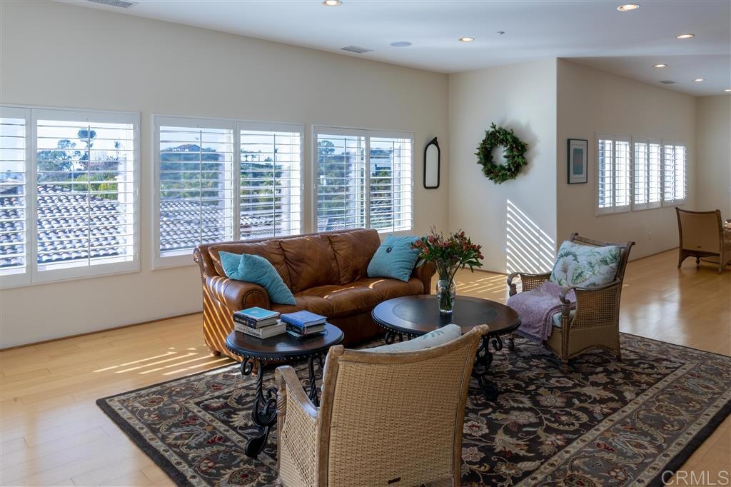 ,Vista - Residential