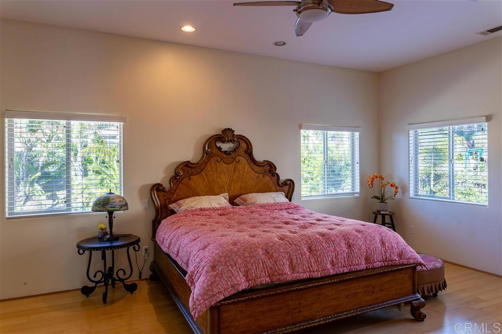 ,Vista - Residential