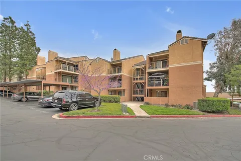 10655 Lemon Avenue Unit 4004, Rancho Cucamonga, CA 91737 - MLS#: CV25070271