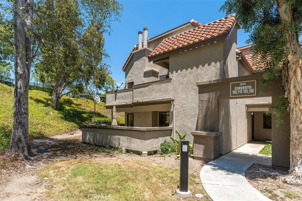 Truly an outstanding opportunity for a 3 bedroom, 2 bath, single-level condominium "with absolutely no stairs" located on the lower level of the very desirable Villa Mira condominium community situated in Laguna Niguel. This open and spacious, light and bright floorplan, contains also one of the nicest "patio areas" available. Additional features include partially upgraded flooring, fireplace in living room area, central air conditioning, a separate laundry room area (located in a second patio area) contiguous to the kitchen, walk-in pantry, and a kitchen boasting granite countertops and stainless steel appliances! In addition, there is a separate 1-car detached garage with electric opener, and a great corner location for easy ingress and egress. The Villa Mira community additionally offers 2 pools, spas, and a clubhouse for owner and guest use. The community has recently been repainted and has also been recently repiped with Pex piping. Trash is also included in the monthly Homeowners' Association dues. Villa Mira is both FHA and VA approved, there is no Mello Roos, and lies within a great school district! Outstanding proximity to not only the shopping and restaurants of Laguna Niguel, but also that of the the Shops at Mission Viejo Mall, Kaleidescope, and numerous other dining options. Access to the freeways is only minutes away. Only 9 miles from the Dana Point Harbor, the Lantern District, and the world-renowned Salt Creek Beach, as well as the Ritz Carlton and the Waldorf-Astoria Monarch Beach Resort. This is a "Must See" and won't last long!!!