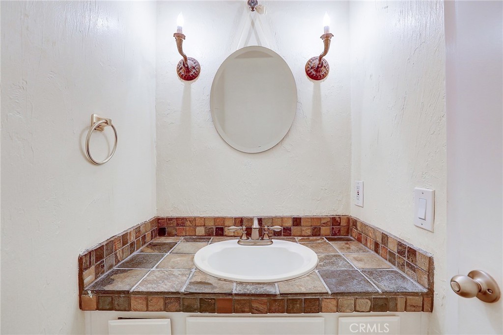 Country Meadows II (866) - Residential