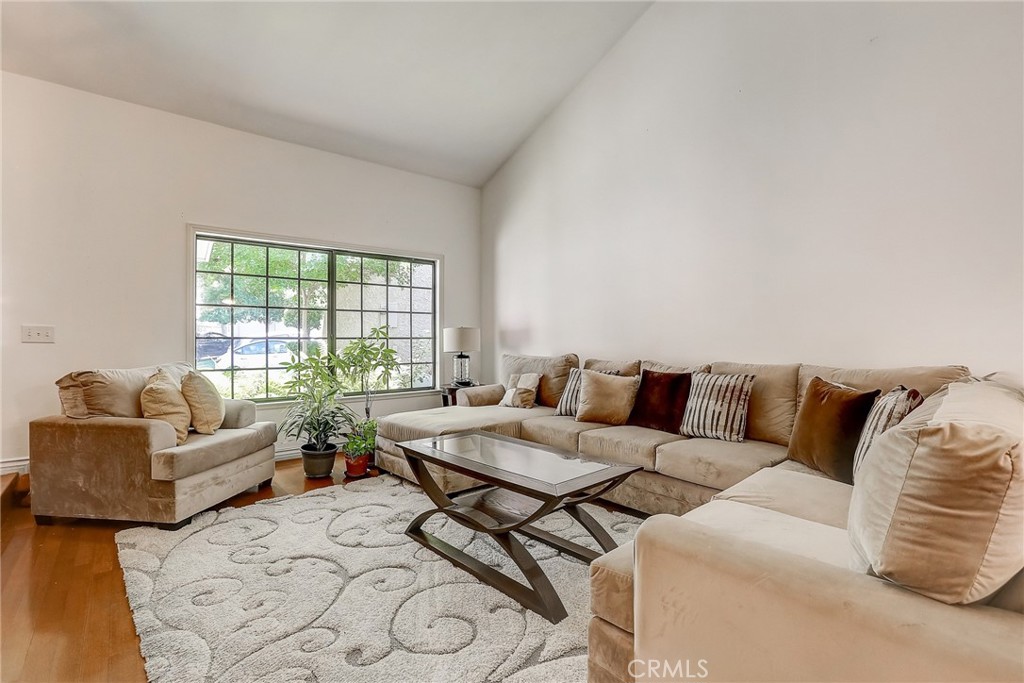 Country Meadows II (866) - Residential