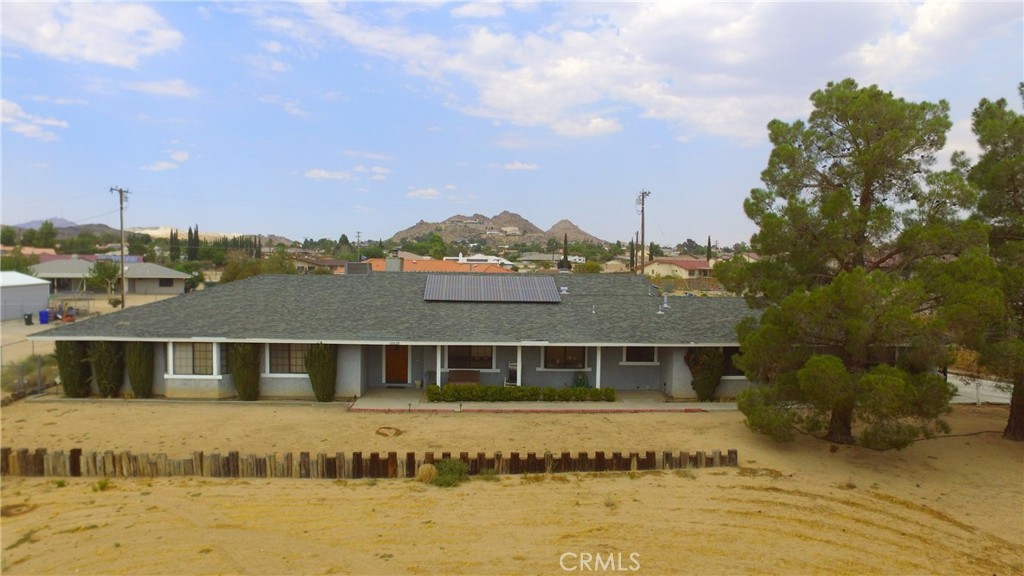 View Apple Valley, CA 92307 house