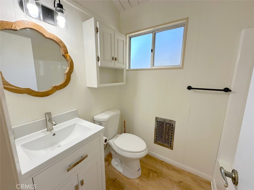 Photo 10 of 31 of 2410 Spruce Drive house