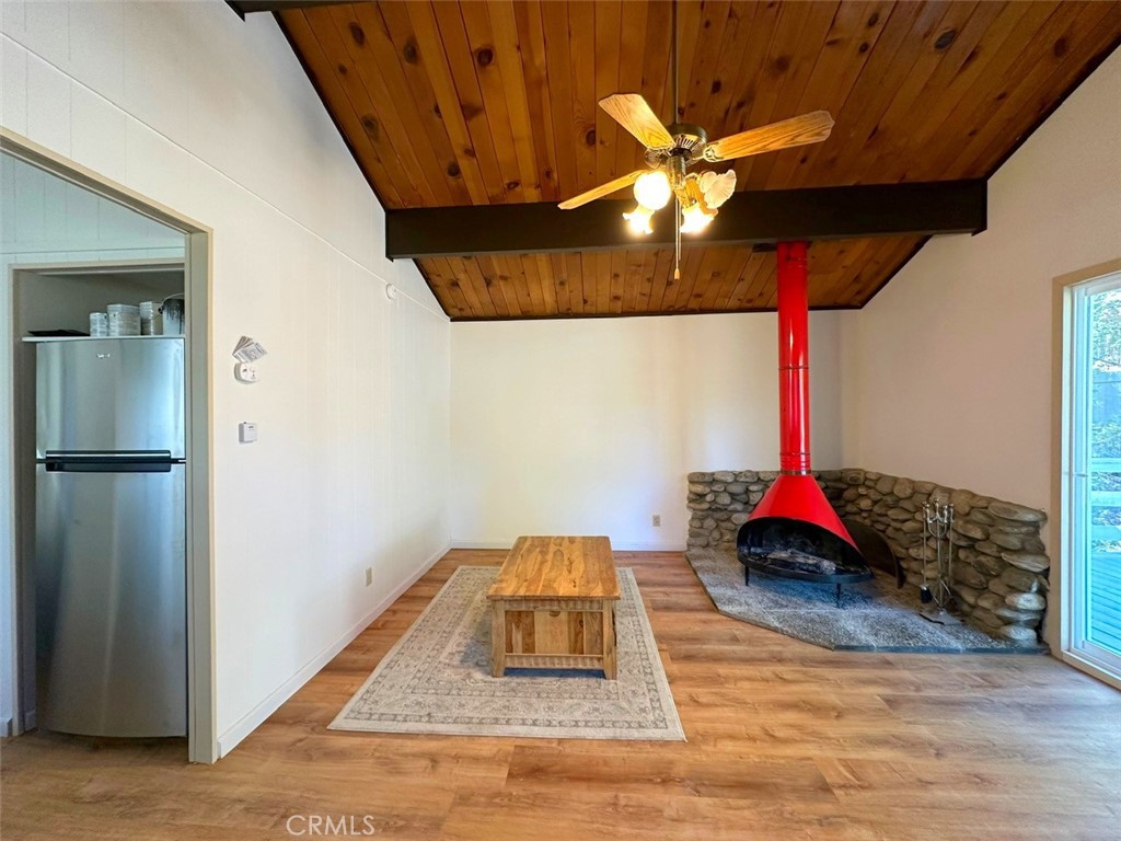 Photo 4 of 31 of 2410 Spruce Drive house