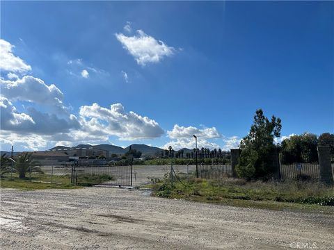 33235 Bailey Park Drive Menifee CA 92584
