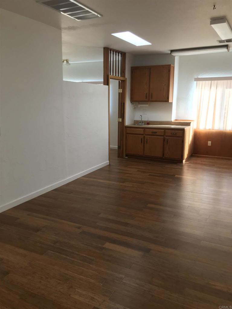 823 Grand Avenue 203