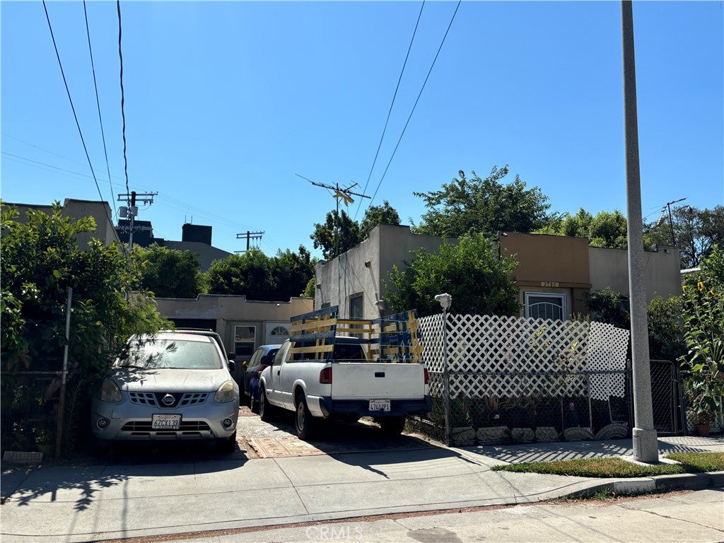 1930 Blake Avenue