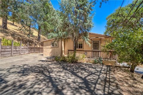 A home in Clearlake Oaks