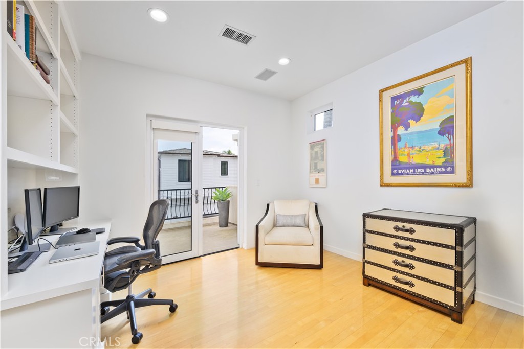 Lido Island (LIDO) - Residential