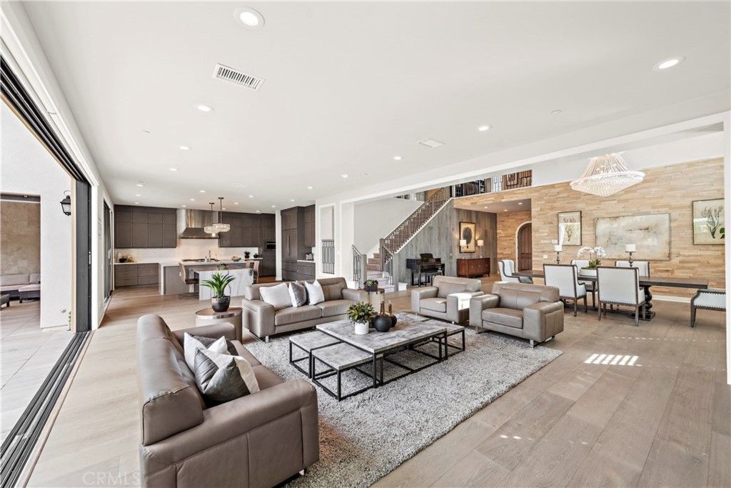 listing image 13071551233671