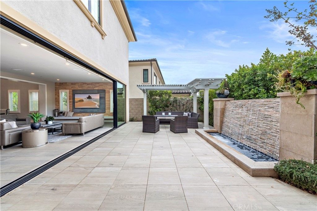listing image 13071480885501
