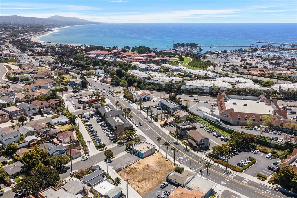 34206 Pacific Coast