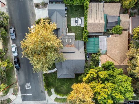 A home in Studio City