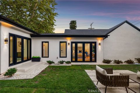 A home in Studio City