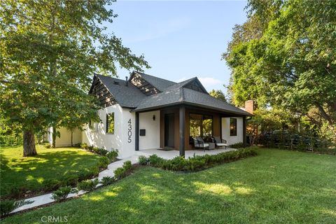 A home in Studio City