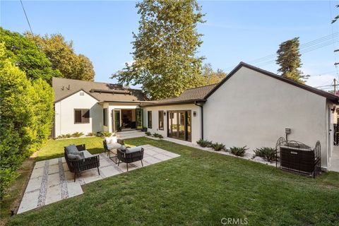 A home in Studio City