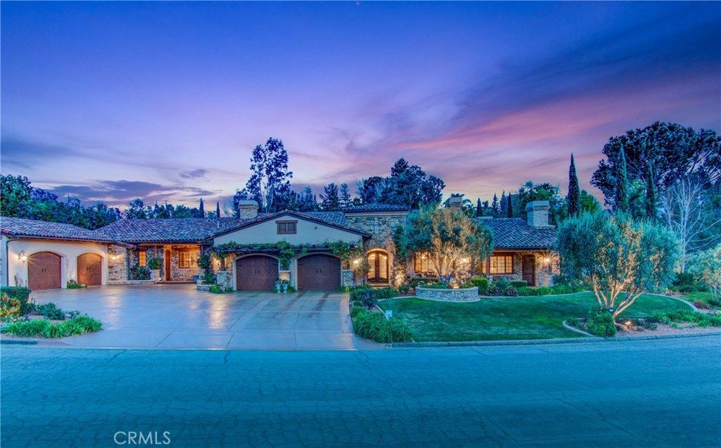 listing image 130721438895122192232