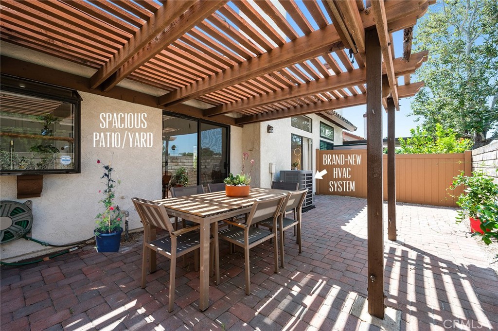 Las Brisas (LOSB) - Residential